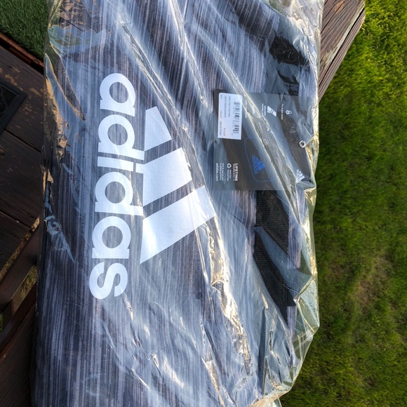 New Adidas Diablo Hex Duffel Gym Bag - Picture 5 of 7